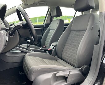 VW GOLF V 1.9TDI 77KW,Tažné,Výhřevy,Senzory,Tempomat,Nová TK - 15