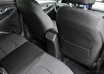 Hyundai i30 1.5 T-GDI MHEV, ČR,1.MAJ. - 15