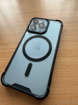 iPhone 13 pro 256gb blue - 15