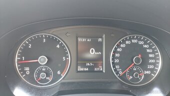 Sharan 4motion 2017 DSG 7MIST xenon Highline - 15