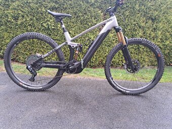 CUBE Stereo Hybrid HPC SLT 750 - 15