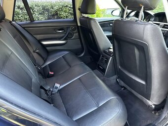BMW E91 320i 110kW Kůže Navi Automat Panorama ALU R17 - 15