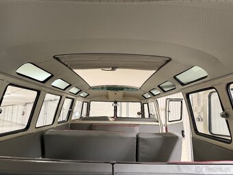 Zrenovovaný Volkswagen T1 - Safari - EU homologace - 15