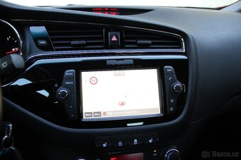 Kia Ceed 1.6i GDI 135PS Top - 15