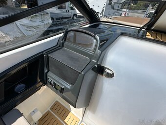 QUICKSILVER Activ 755 CRUISER + MERCURY F 250 V8 EFI EXLPT D - 15