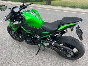 Kawasaki Z 900 - 15