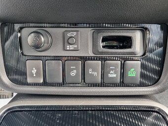 Mitsubishi Outlander, 2.4 PHEV 4x4 odpočet DPH - 15