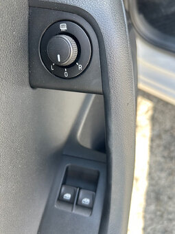 Škoda Octavia III 1,6Tdi 130tis km 2016 - 15