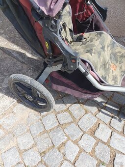 skládací terénní kočárek B.O.B - 15