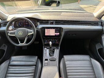 Volkswagen Passat B8 variant 2.0TDI 110kw DSG Business - 15