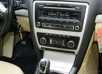 Š.Octavia II Com 2.0 TDI 103 kW FACEL, ELE+,2011,ČR, 274 tkm - 15