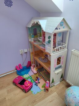 Domeček pro panenky Barbie a příslušenství - 15