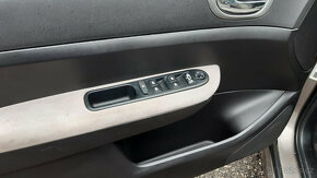 Peugeot 307SW 1,6 16V 2006 80kW NFU - dily - 15