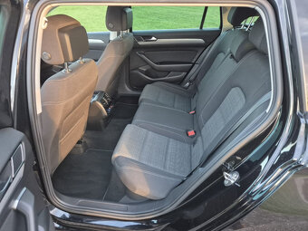 Volkswagen Passat  R-LINE 2.0 TDI  110 kW  DSG TZ - 15