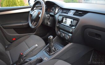 ŠKODA OCTAVIA 1.6 TDI COMBI RV 2016 ČR - 15