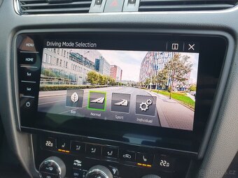 Škoda Octavia 3 Combi 2.0TDI 110kW DSG Press&Drive ACC Qi - 15