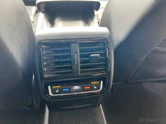 VW Passat B8 combi TDi 140kw 4motion Webasto R-Line Highline - 15