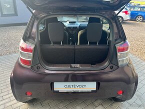 Toyota iQ 1.0 VVT-i 50KW, Klimatizace - 15