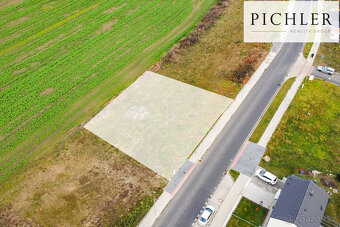 Prodej pozemku k bydlení, 867 m², Cheb, ul. Topolová - 15