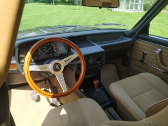 BMW E12 520/6 šestiválec , r.v1979 , KAMEI - 15