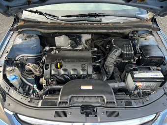 HYUNDAI i30 1,6 i 925 Kw TRIKOLORA - 15