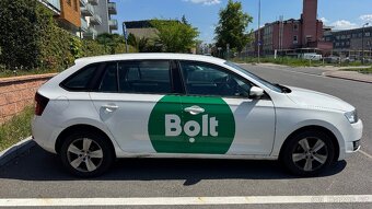 Škoda Rapid 1.0 TSI 70kw 2018 TOP VÝBAVA - 15