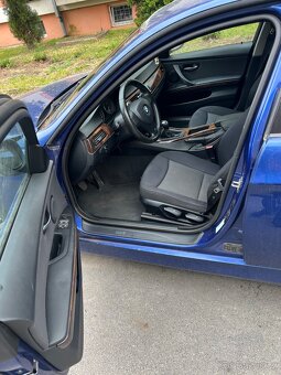 BMW 318i 95 kw - 15