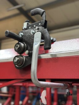 Ohýbačka plechu - 15