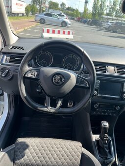 Škoda Rapid (1.0 TSI) Liftback - 15