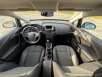 Opel Astra combi - 1.6CDTi 81kW - 1.majitel - 182.661Km - 15