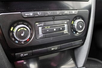 Škoda Octavia 2.0 TDI CR DPF RS DSG - 15