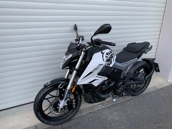 YUKI 125i Sport R NOVINKA - 15