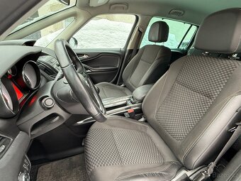 Opel Zafira Tourer 7-MÍST - 15