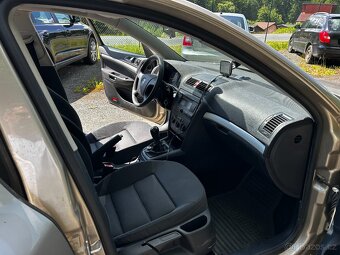 Škoda Octavia 1,6 MPi 75kW, r.v. 2005, ČR-1.majitel - 15