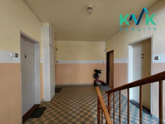 Pronájem bytu 3+1, 74 m2, 1.patro, ul. Lidická, Ostrov - 15