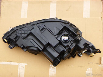 VW Golf 8 VIII lampa světlo LED 5H1941006 5H1941005B - 15