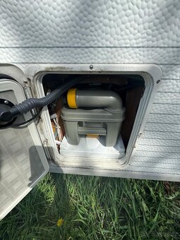 Obytný karavan Bürstner Averso 500 r.v.2008 - 15