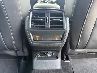 Škoda KODIAQ SPORTLINE 2.0 TDi EVO 4x4 WEBASTO KAMERA TAŽNÉ - 15
