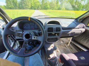 Renault clio 1.4 16v - 15