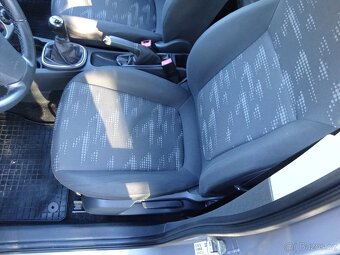 Opel Corsa 1.2i r.v.2011 (63 kw) Koupeno v ČR - 15