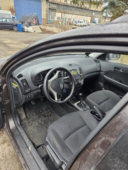 Hyundai i30 CW kombi 1.6d 85kw - 15