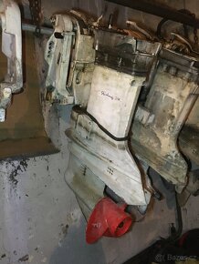 Nohy - převodovky k Lodním motorům - 15