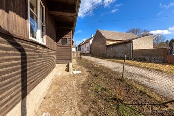 Prodej roubené chalupy 85 m² v Hlohovičkách, pozemek 220 m² - 15