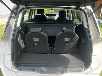 Citroen C4 Grand Picasso 1.2i96Kw r.v2022 ČR 27Tkm - 15