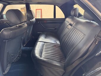 Mercedes - Benz W126 560 SEL - 15