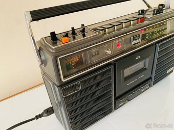 Radiomagnetofon Aiwa TPR-910, 70 léta - 15