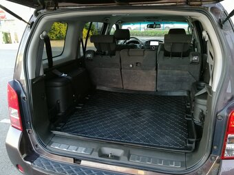 Nissan Pathfinder 2.5 dCi 140kW Navigace-kamera-TZ-7 míst - 15