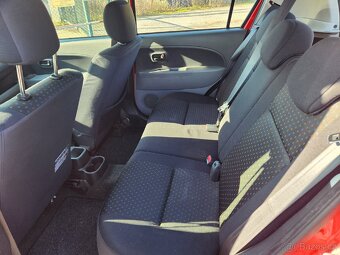 Daihatsu Sirion 1.0i 51 kW - 15