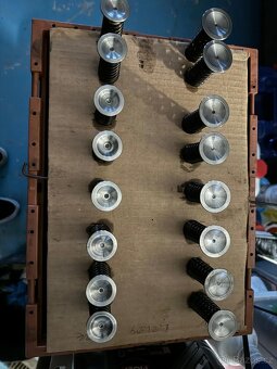 BMW 320si (E90) – limitovaná edice 2600 ks, rok 2006 - 15