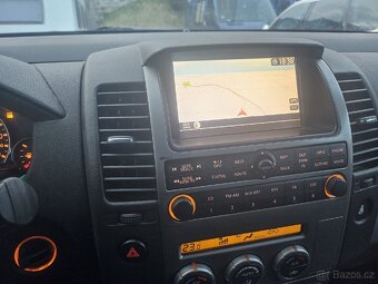 Nissan Pathfinder 2.5 tdi automat,7mistny,Navi,kamera - 15